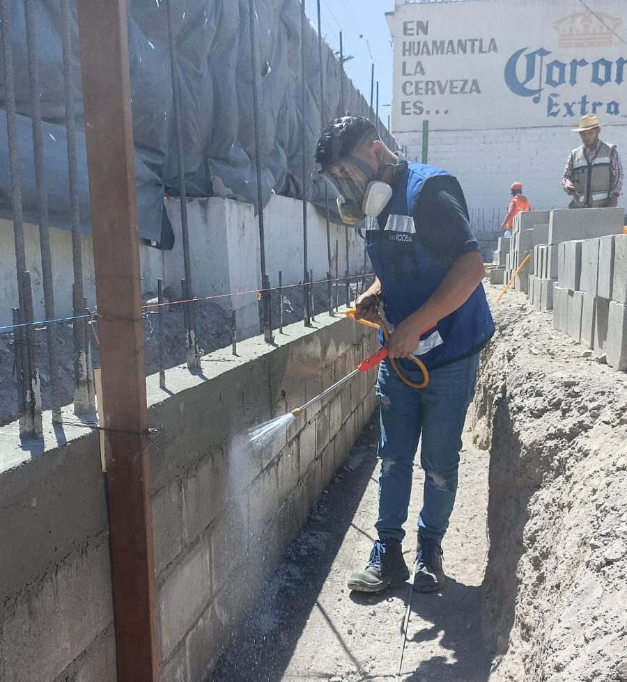 Fumigacion de termita en cimientos