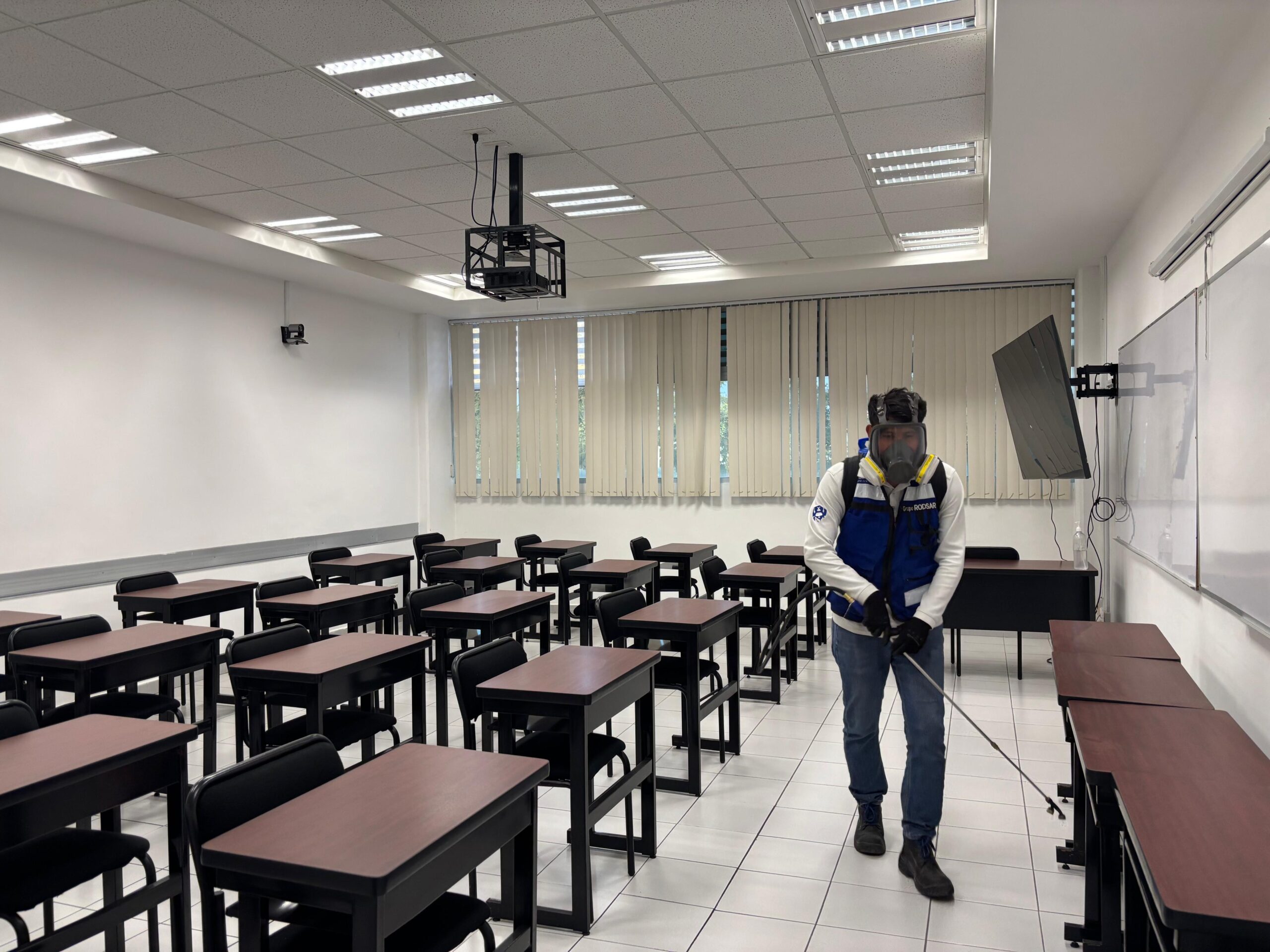 Fumigacion de escuelas